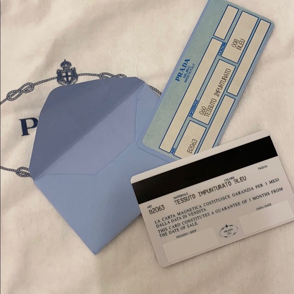 SOLD⭐️⭐️⭐️Prada tessuto nylon bag - Picture 7 of 11